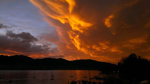 tegernsee evening sky föhn clouds