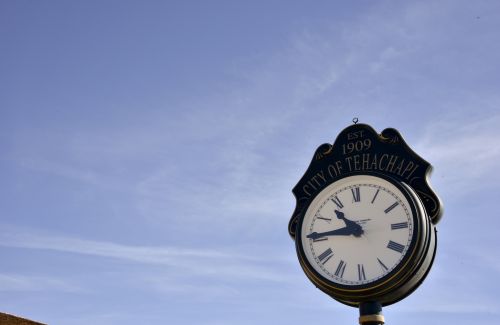 Tehachapi Clock