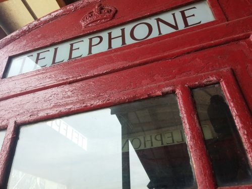 telephone booth red
