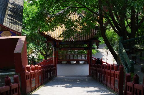 temple railing kadoba