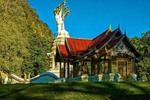 temple chiang dau thailand