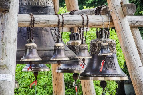 temple bell religion