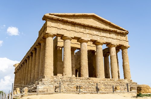 temple  greek  ruin