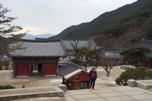 temple hwaeomsa jiri