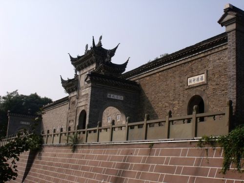 temple building buddha