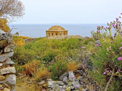 temple byzantine dome