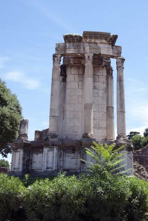 temple vesta rome