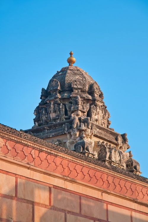 temple in vrindavan top decoration