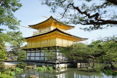 temple of the golden pavilion japan ancient architecture