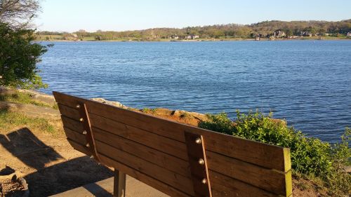 river bench tennessee