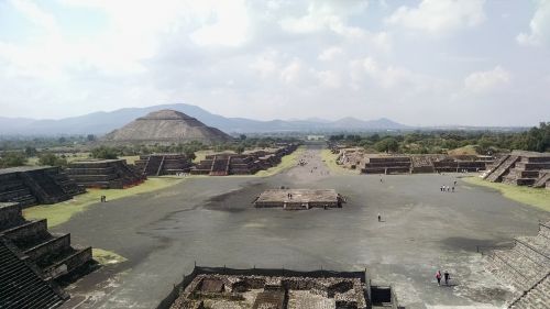 teotihuacan temple pyramid