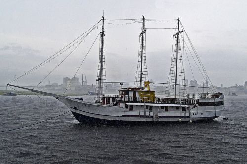 tern schooner ship boat