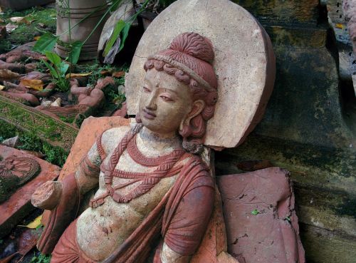 terracotta thailand statue