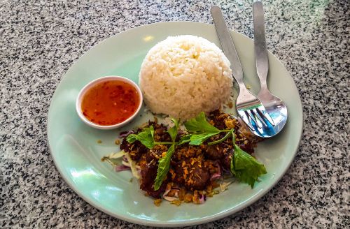 thai food beef rice
