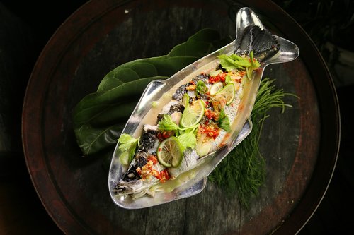 thai food  barramundi  fish