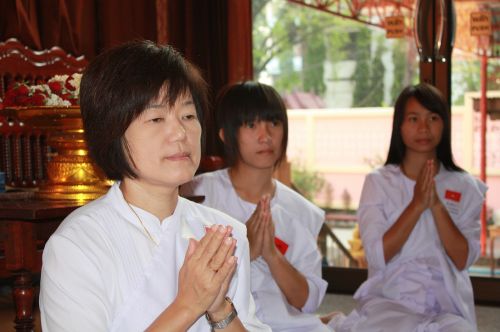 thailand meditation religious