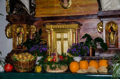thanksgiving thanksgiving altar church
