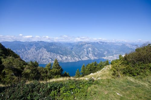 the alps garda italy