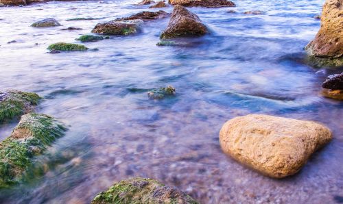 the beach rock natural