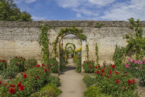 the castle of canon garden mezidon-canon