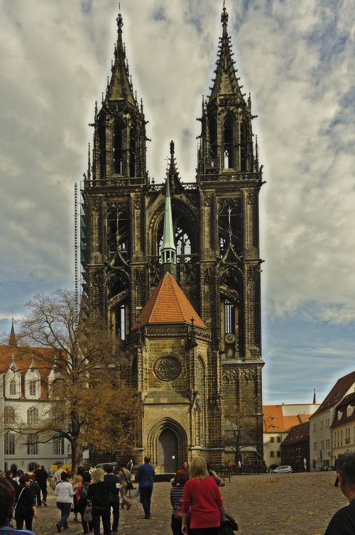 the cathedral church architecture