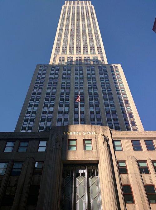 the empire state building  skyscraper  new york