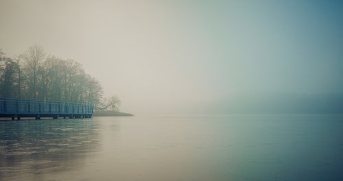 the fog  monolithic part of the waters  lake