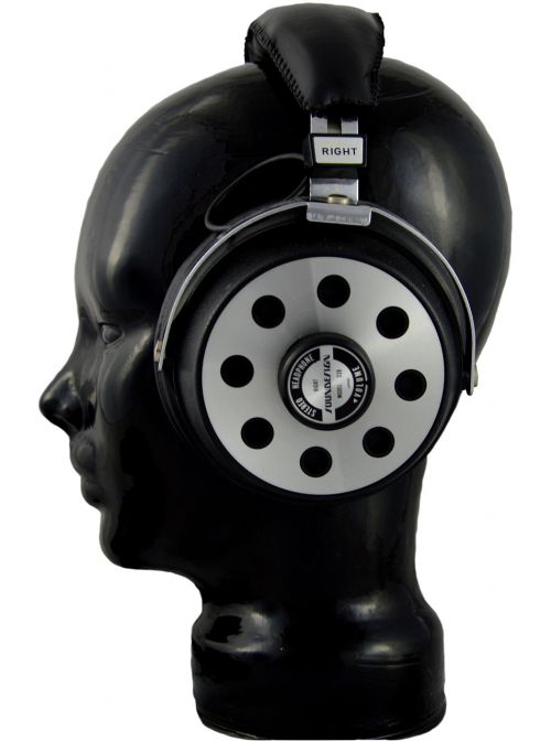 the head of the headphones glass