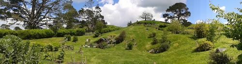 the hobbiton middle earth new zealand