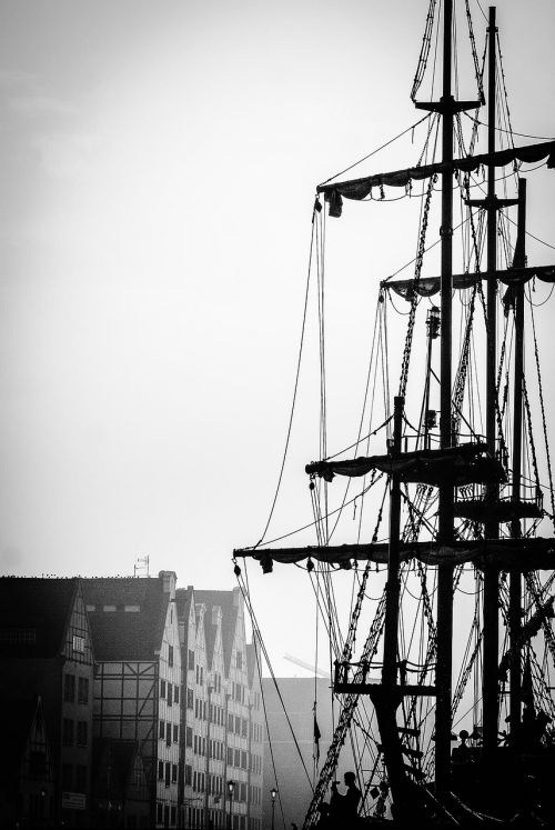 the mast sailing ship sea
