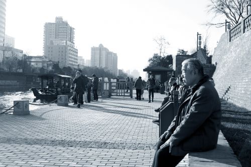 the old man xi'an moat