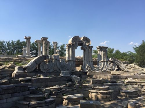 the old summer palace park ruins