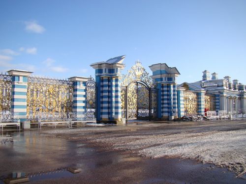 the palace ensemble tsarskoe selo russia fence