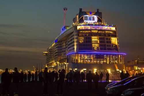 the quantum of the seas cruiser ocean