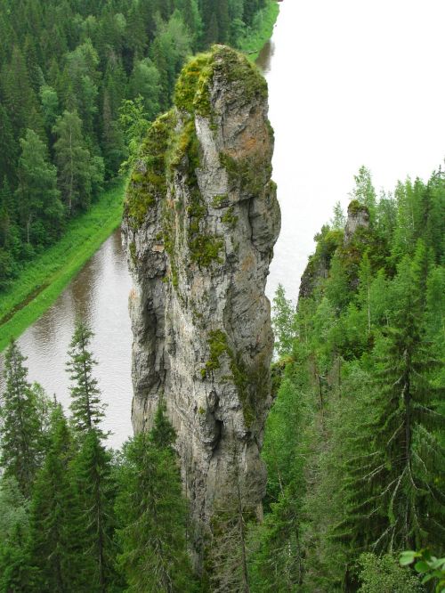 the river usva osvenskii posts the devil's finger