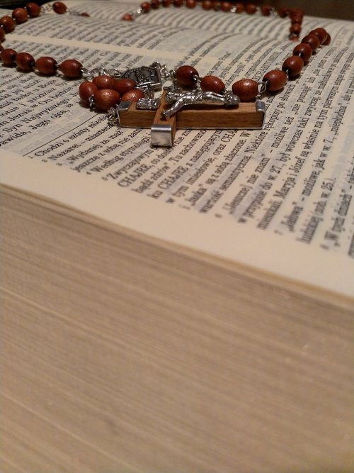 the rosary  prayer  bible