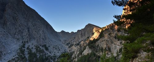 the samaria gorge  crete  gorge