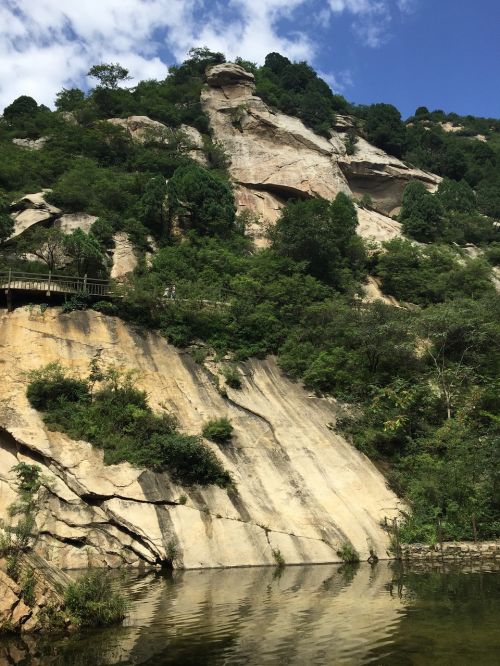 the scenery first-day black dragon pool