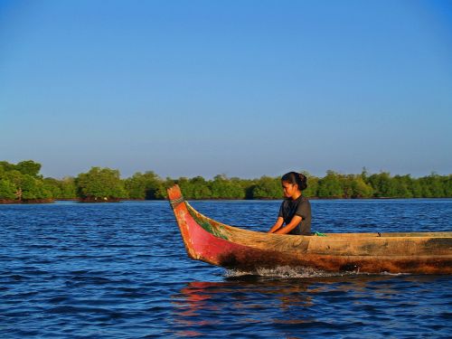 the sea blue boat