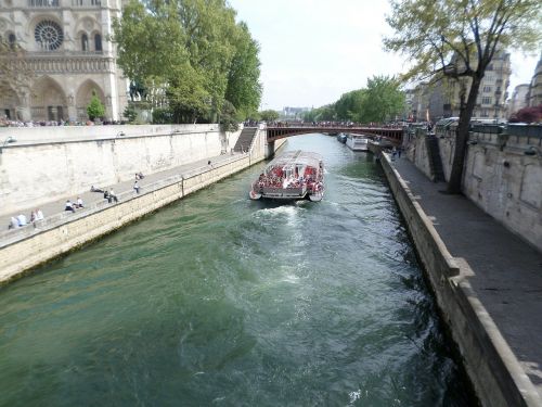 the seine paris france