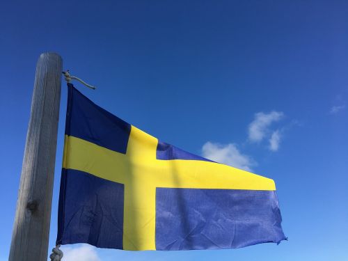the swedish flag flies flag lever