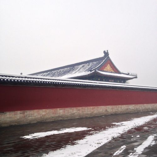 the temple of heaven snow building