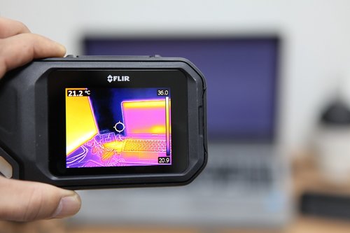 the thermal imaging camera  thermal imaging camera  flir
