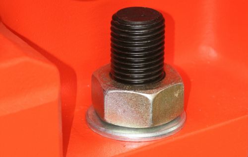 thumbscrew screws metal