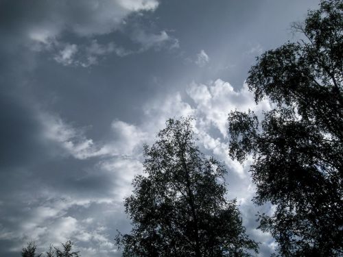 thunderstorm weather dark sky