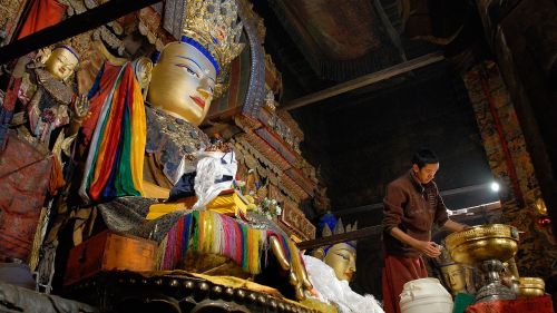 tibet monastery buddha