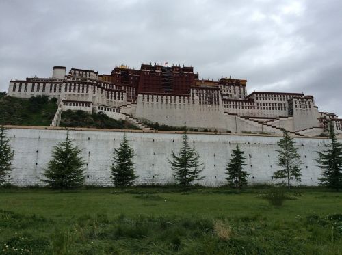tibet the potala palace nature