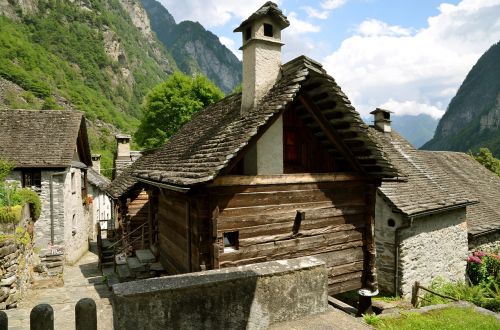 ticino foroglio village