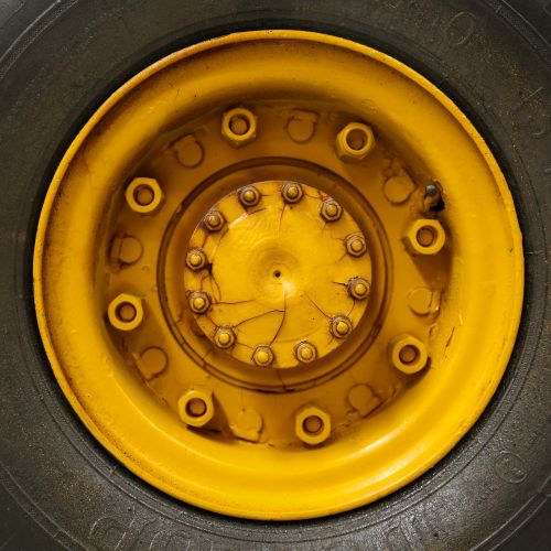 tire rim yellow
