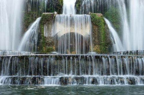 tivoli neptunbrunnen water